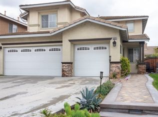 5643 Hunt Club Dr, Fontana, CA 92336