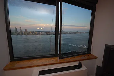 Rented by Luxury Habitat