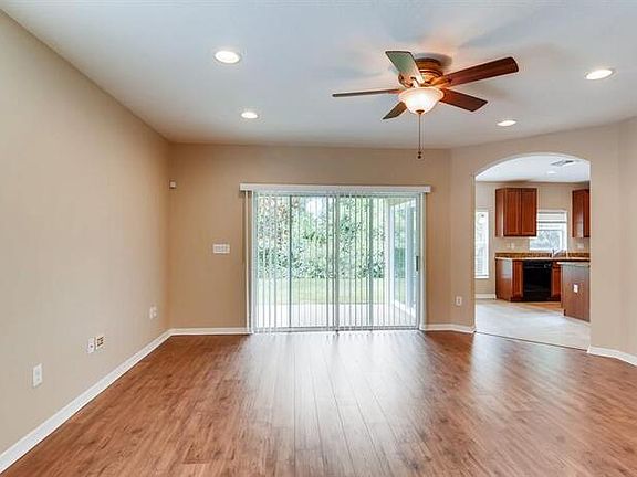 4th image of 12636 Belcroft Dr