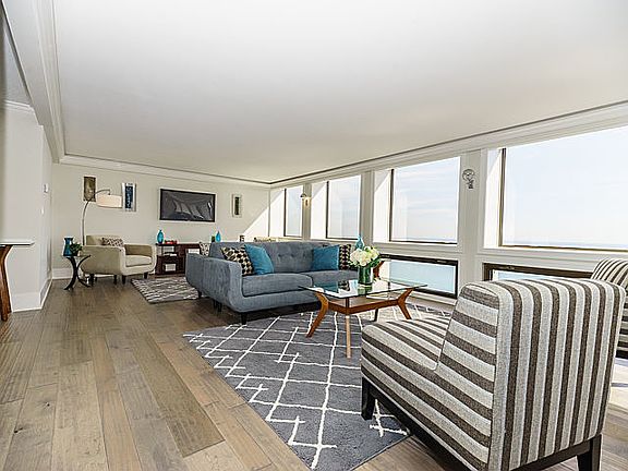 3rd image of 1110 N Lake Shore Dr APT 37N
