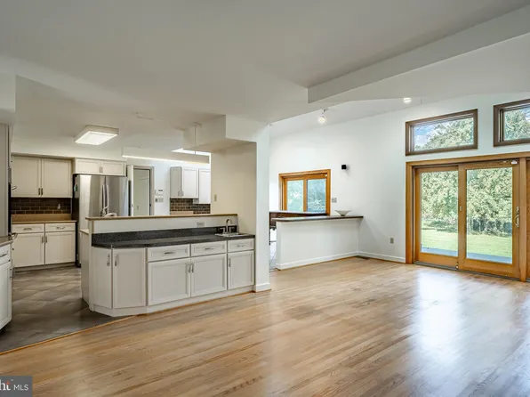 903 Shady Grove Way, West Chester, PA 19382