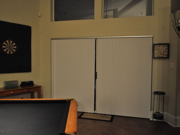 sliding door to back patio