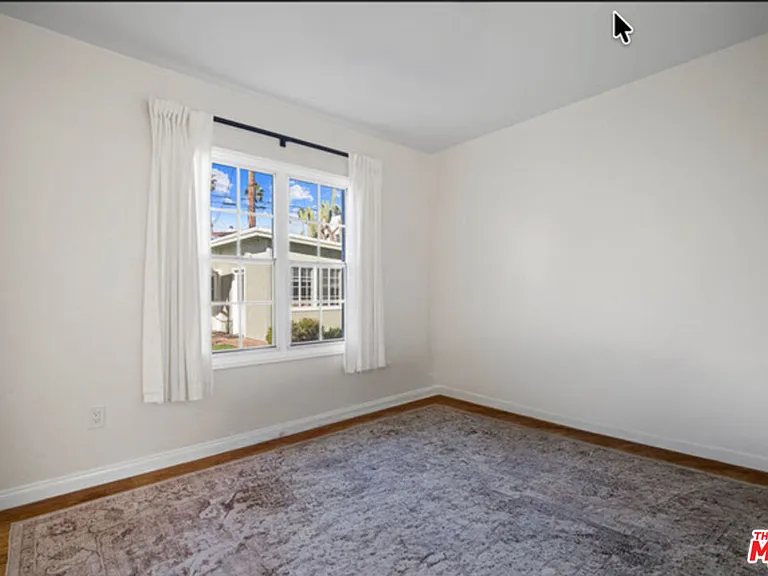 819 Crestmoore Pl — Photo 17
