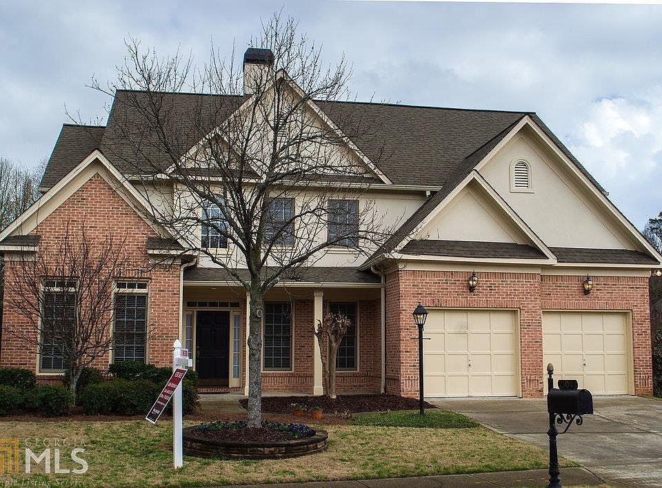 1st image of 304 Tiger Lily Ct NE #30