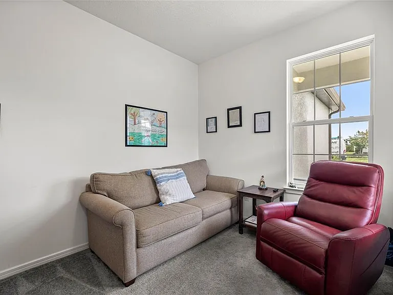 9412 SW 53rd Pl — Photo 17