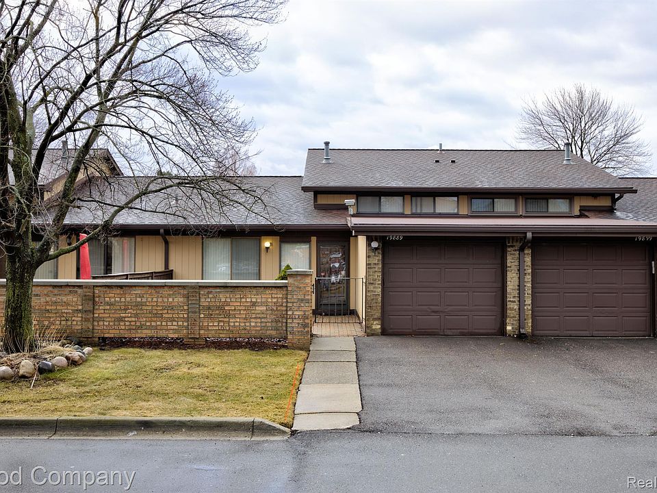 1st image of 19889 Villa Dr N