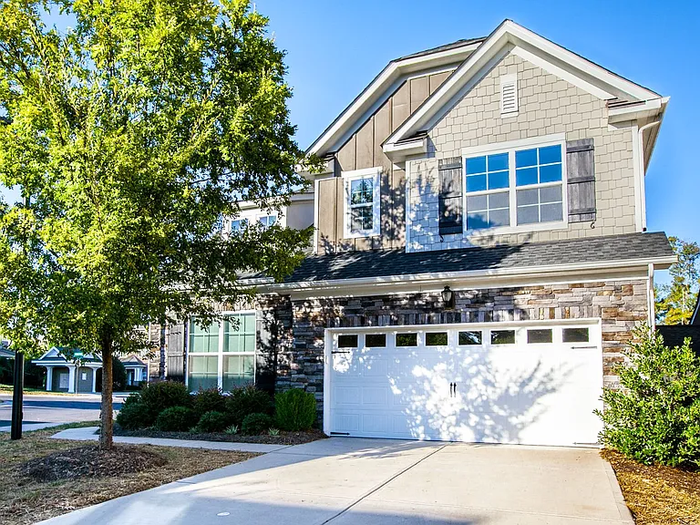 5818 Glenmore Garden Dr — Photo 1