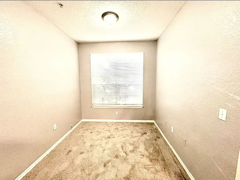 819 Grand Regency Pointe #100 — Photo 11