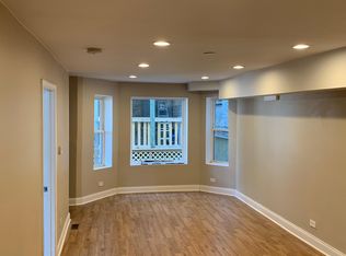 634 N Homan Ave #1R, Chicago, IL 60624