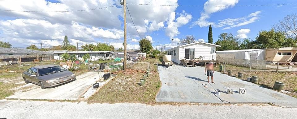 2nd image of 13012 Avon St #22