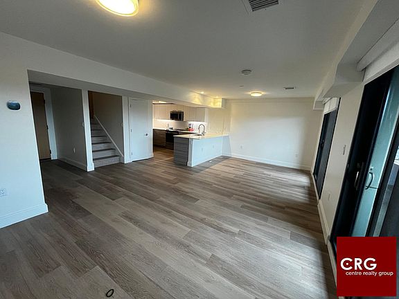 3rd image of 1077 Commonwealth Ave #203A
