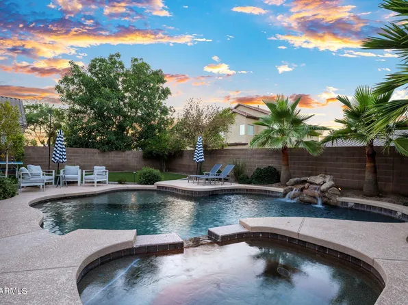 2056 E CAROB Drive, Chandler, AZ 85286