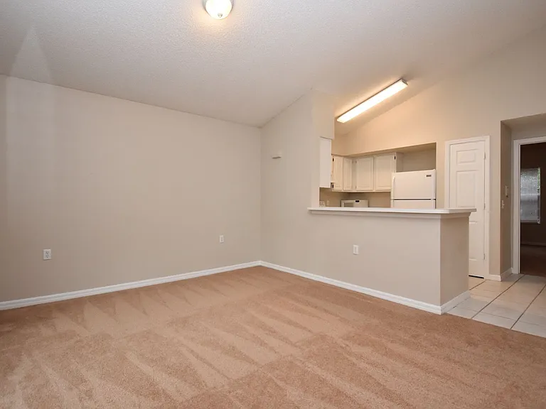 10000 SW 52nd Ave #GG199 — Photo 5