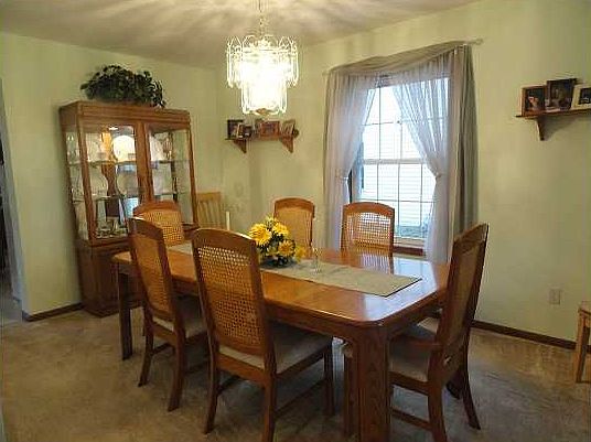 2nd image of 2458 McKinley Dr