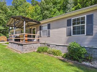 2377 Hurricane Crk, Kimper, KY 41539