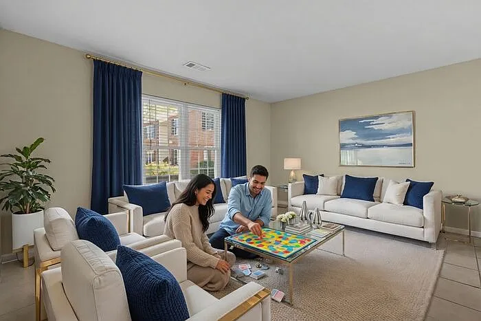 1 bed, 1.0 bath, 750 sqft, $1,245 — Photo 2