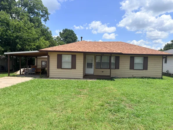 1011 N Pesotum Ave, Shawnee, OK 74801