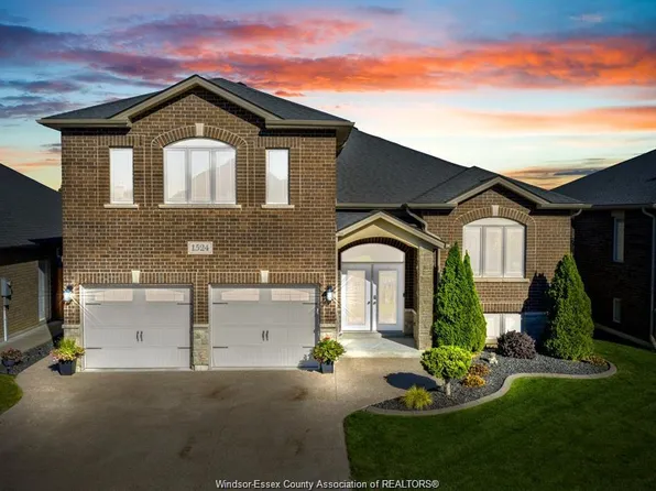 1524 Inverness Ave, Windsor, ON N8P 0B1
