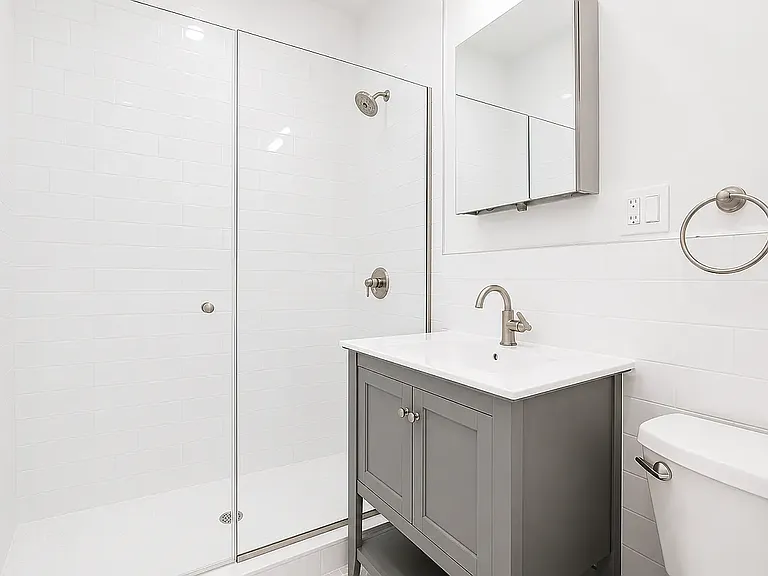 575 Morgan Ave #2 — Photo 8