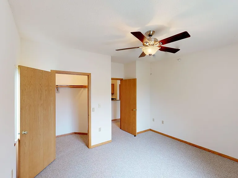 Seminole Woods Apartments — Photo 8