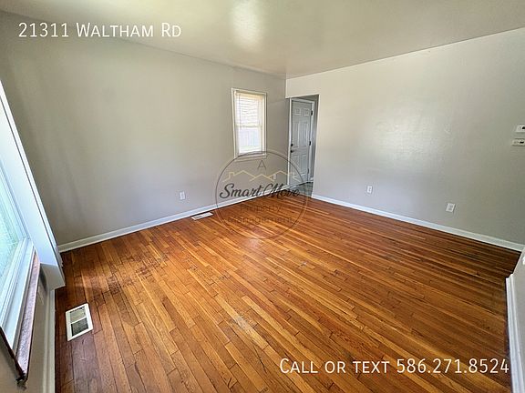 3rd image of 21311 Waltham Rd