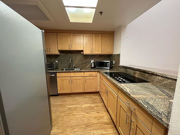 5th image of 10228 Danube Dr