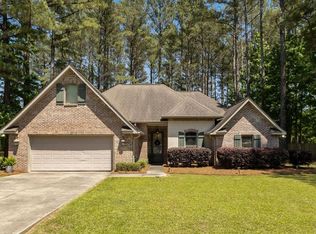 92 Creedmoor, Hattiesburg, MS 39402