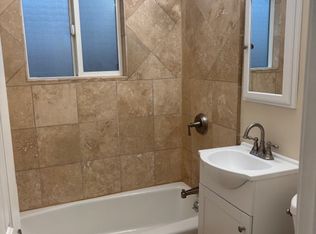 402 W Ramona Dr, Rialto, CA 92376