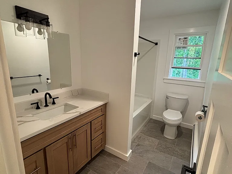 12 Seaman Ave #A — Photo 10
