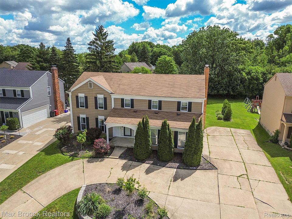 1st image of 5484 Kingsfield Dr