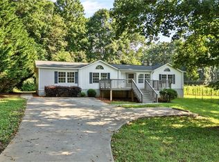 3972 Westmoreland Rd, Cleveland, GA 30528