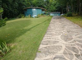 6936 Maynard Rd, Summerfield, NC 27358