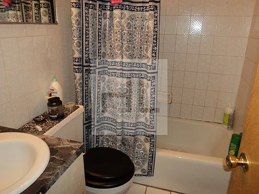 Rented by Highline Residential | media 54