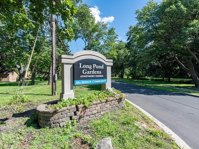 Long Pond Gardens Senior Apartment Homes — Photo 27
