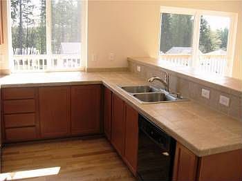 4th image of 993 Ebbetts Dr SW
