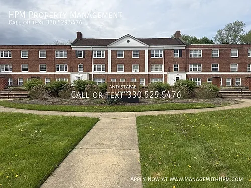 20835 Chagrin Blvd Photo 1