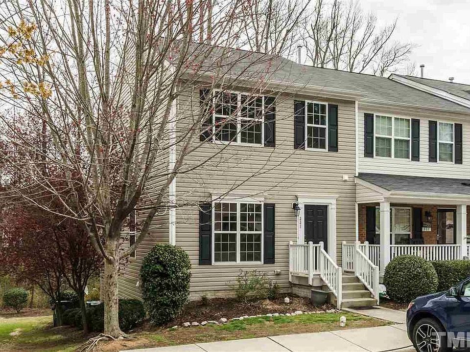 1st image of 331 Anterbury Dr