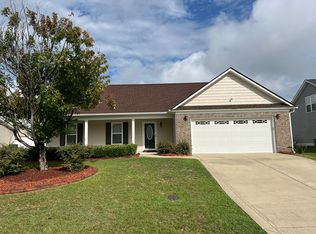 162 Ivystone Dr, Raeford, NC 28376