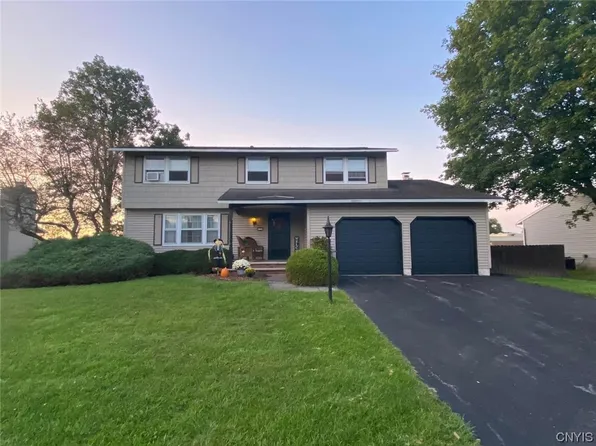4339 Forestbrook Dr, Liverpool, NY 13090