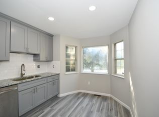 4 Mainview Ct, Randallstown, MD 21133