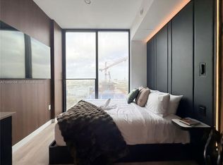 Eleven Hotel And Residenc, Miami, FL 33132