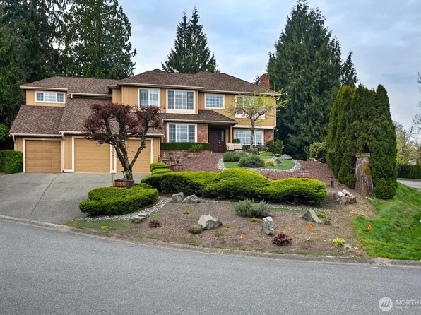18451 NW Village Park Drive, Issaquah, WA 98027