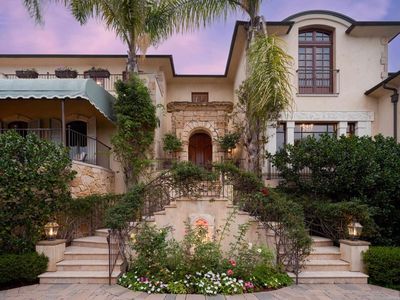1275 Virginia Way, La Jolla, CA, 92037