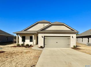 14571 Willow Rose Ln, Athens, AL 35613