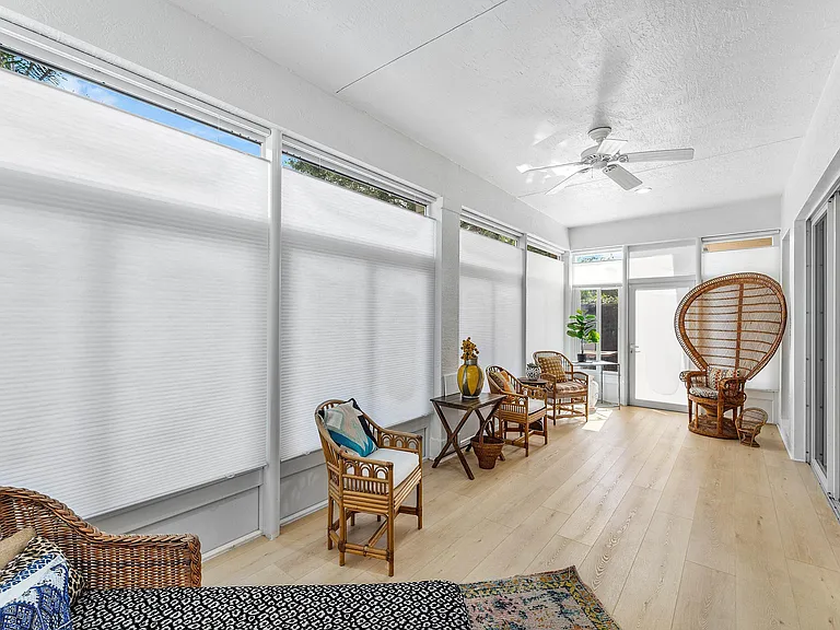 2068 Wightman Dr — Photo 30