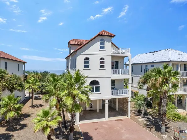 1904 Sunset Dr, Saint George Island, FL 32328