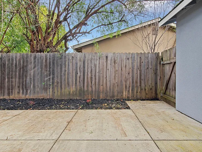 8737 Grayling Way — Photo 27