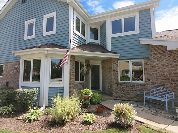 2nd image of 11308 Brook Crossing Ct