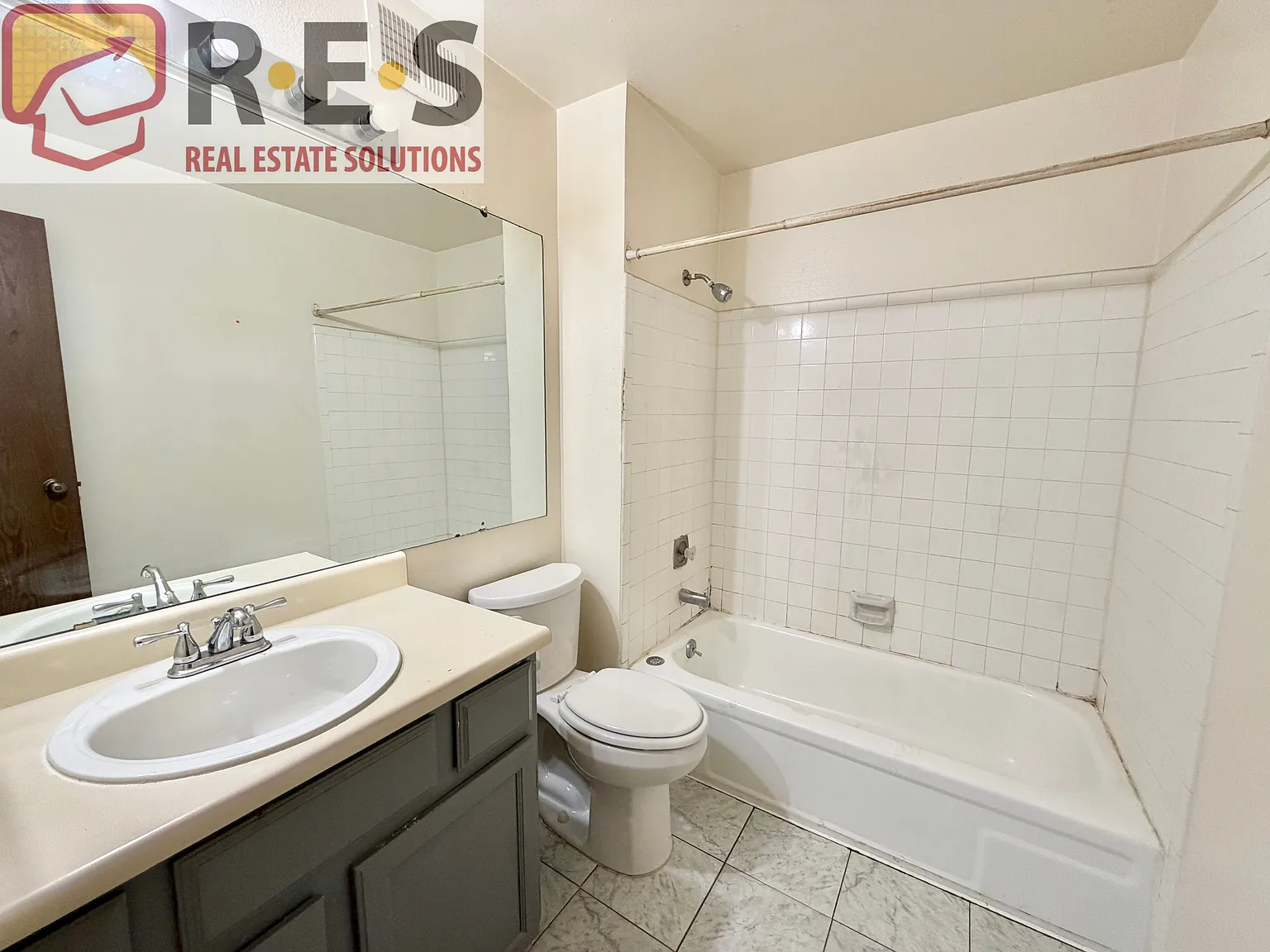 12043 E Harvard Ave — Photo 4