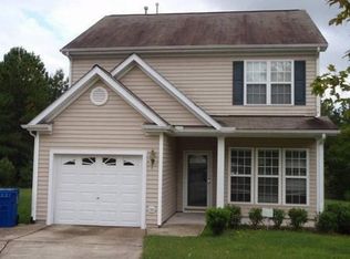 11 Moonstone Ct, Durham, NC 27703